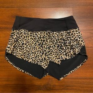 Outdoor Voices Hudson 2.5” Shorts